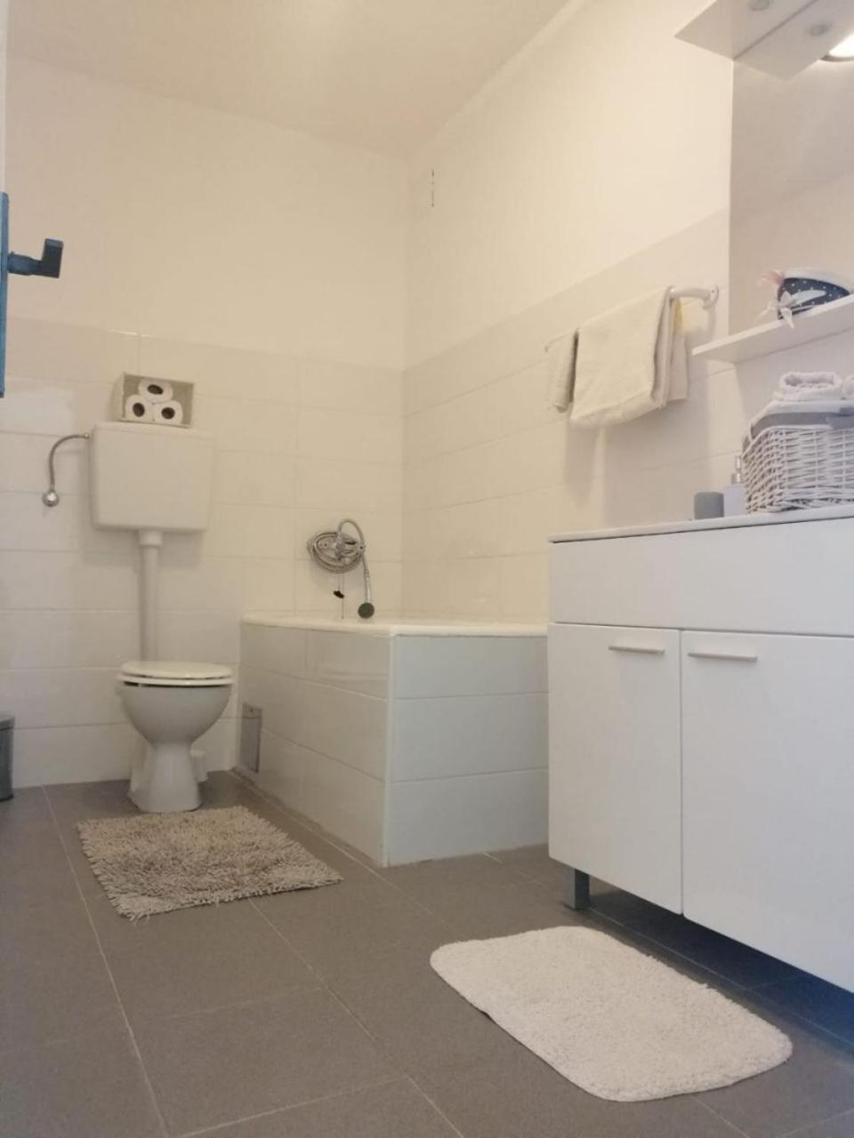 Apartment Anka Марина Екстериор снимка